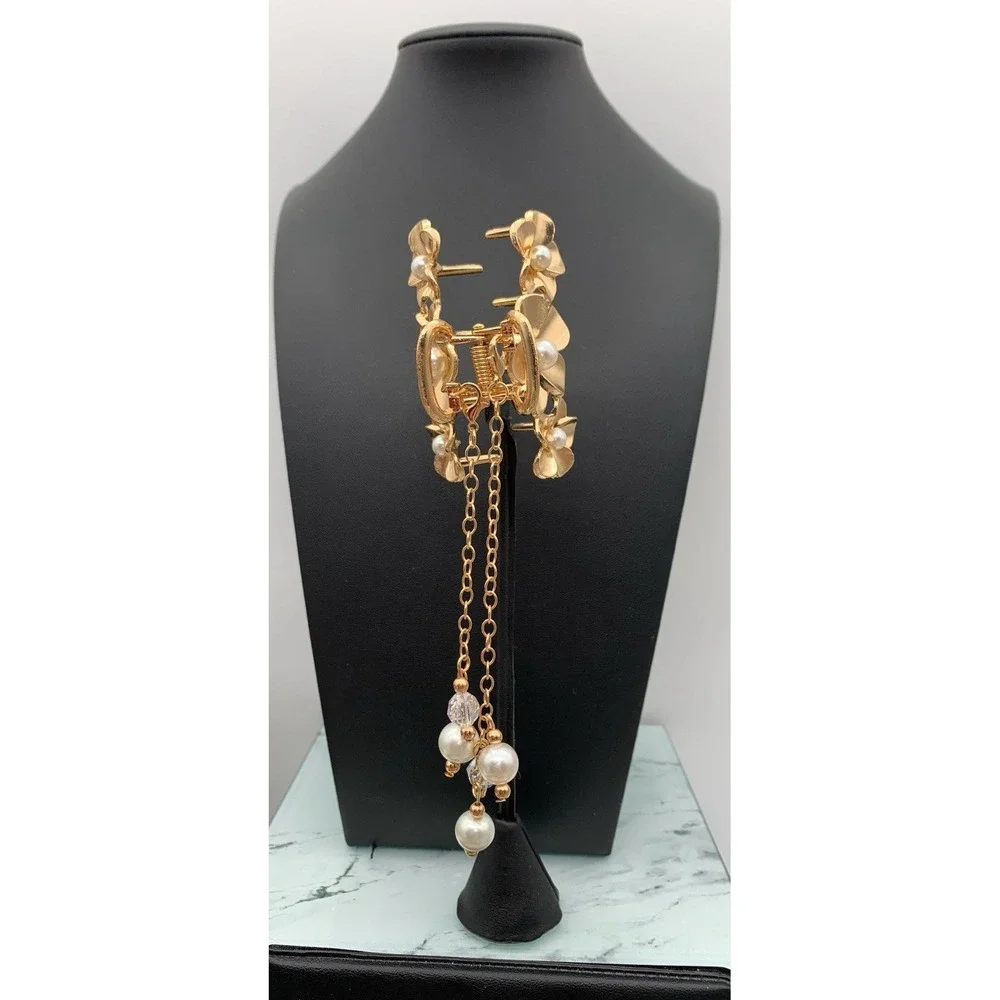 Gold Tone And Faux Pearl Hair Clip With Chains And Faux Pearl Dangles Beautiful